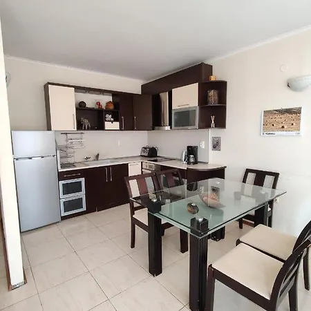 Апартаменты Апартамент Съни бей / Sunny bay Apartment
