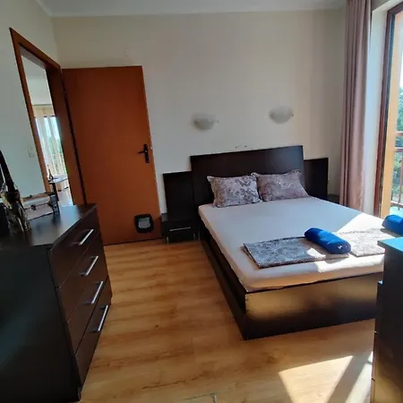 Апартамент Съни бей / Sunny bay Apartment Апартаменты *